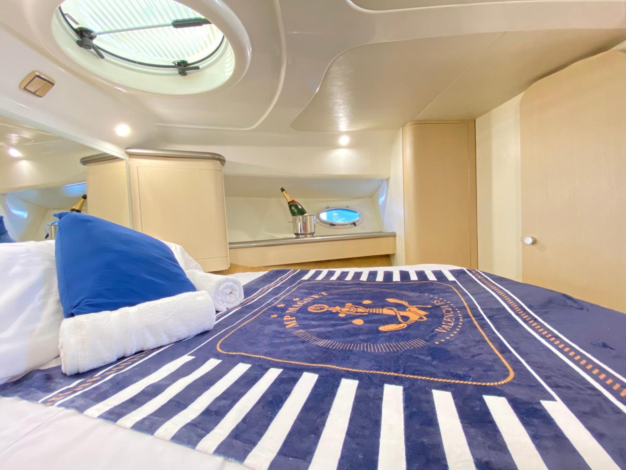 Hotel The Valencia Yacht Experience Esterno foto